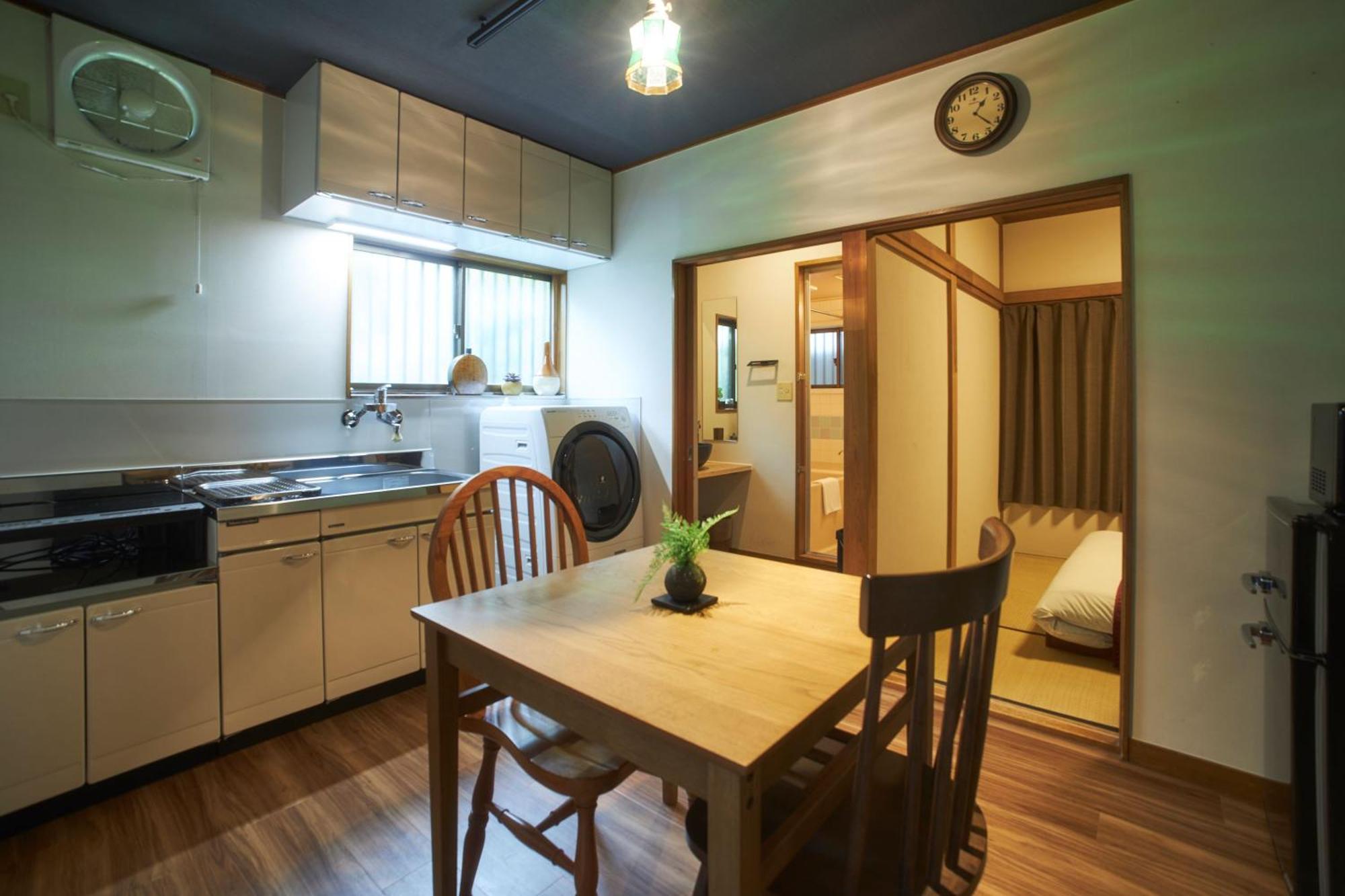 Kagurazaka Retro Bar & Hotel Tokyo Bagian luar foto