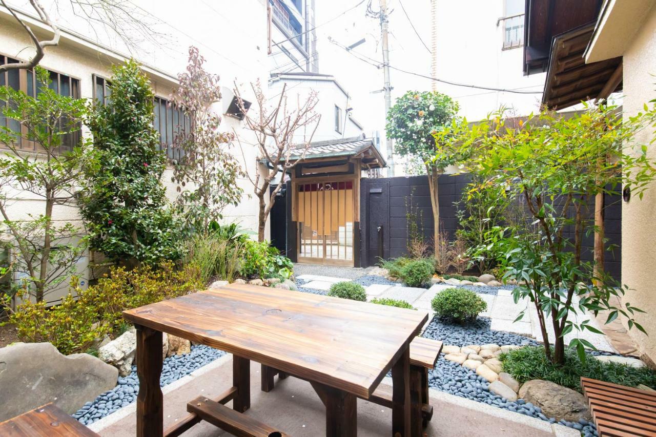 Kagurazaka Retro Bar & Hotel Tokyo Bagian luar foto